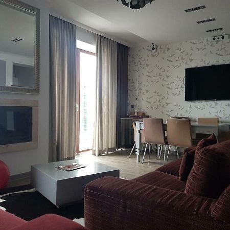 Apartment פויאנה ברשוב מראה חיצוני תמונה