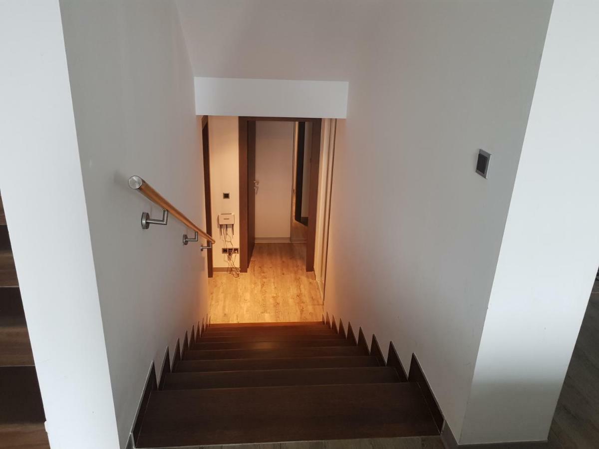 Apartment פויאנה ברשוב מראה חיצוני תמונה
