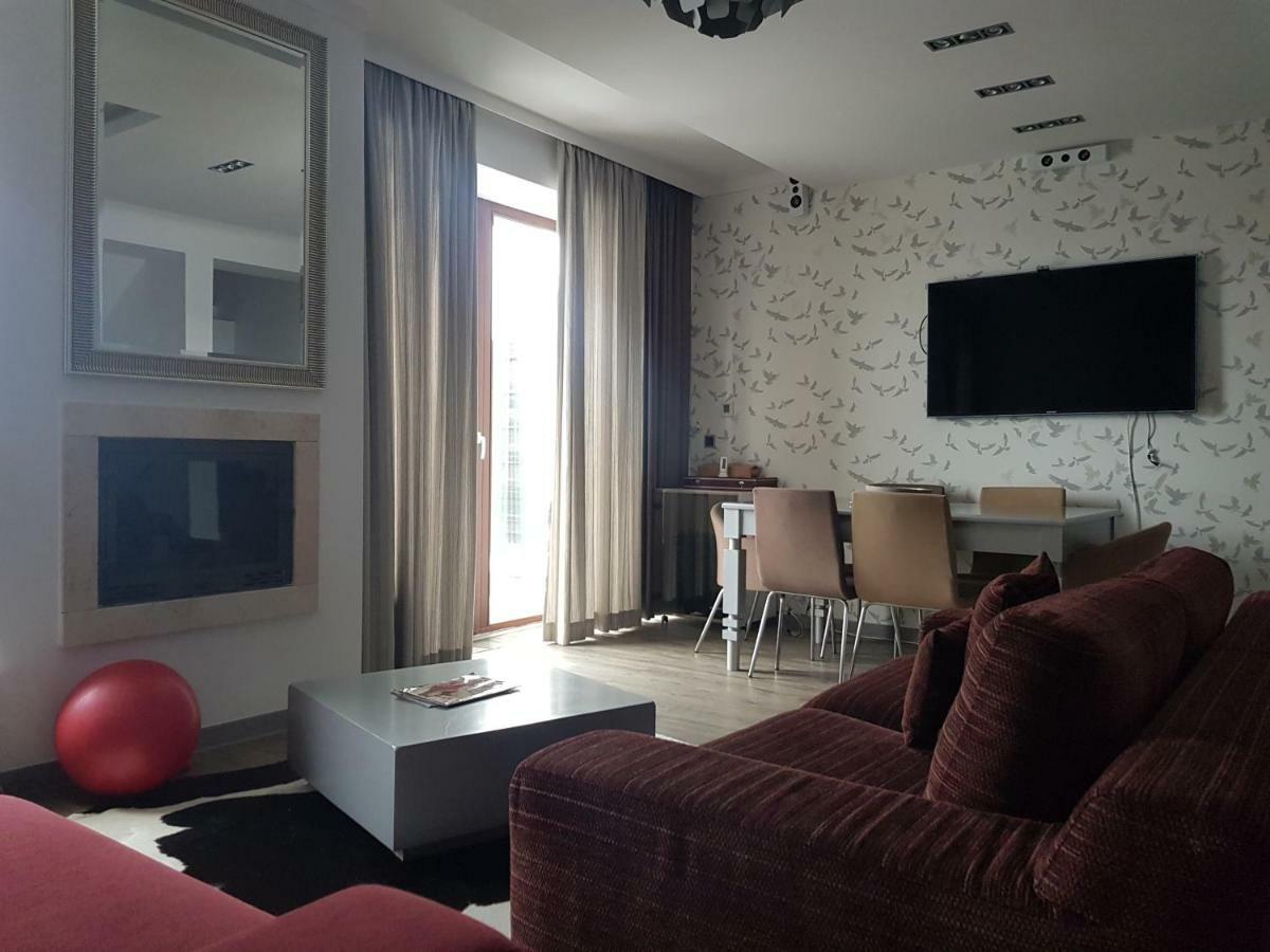 Apartment פויאנה ברשוב מראה חיצוני תמונה